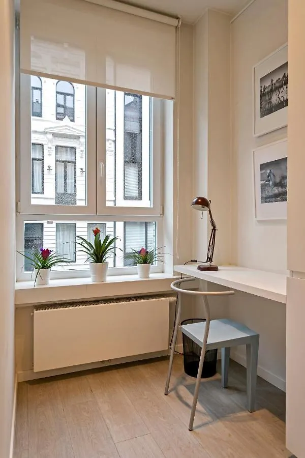 Top Located Cozy Apartments Next To Kmska Antwerp