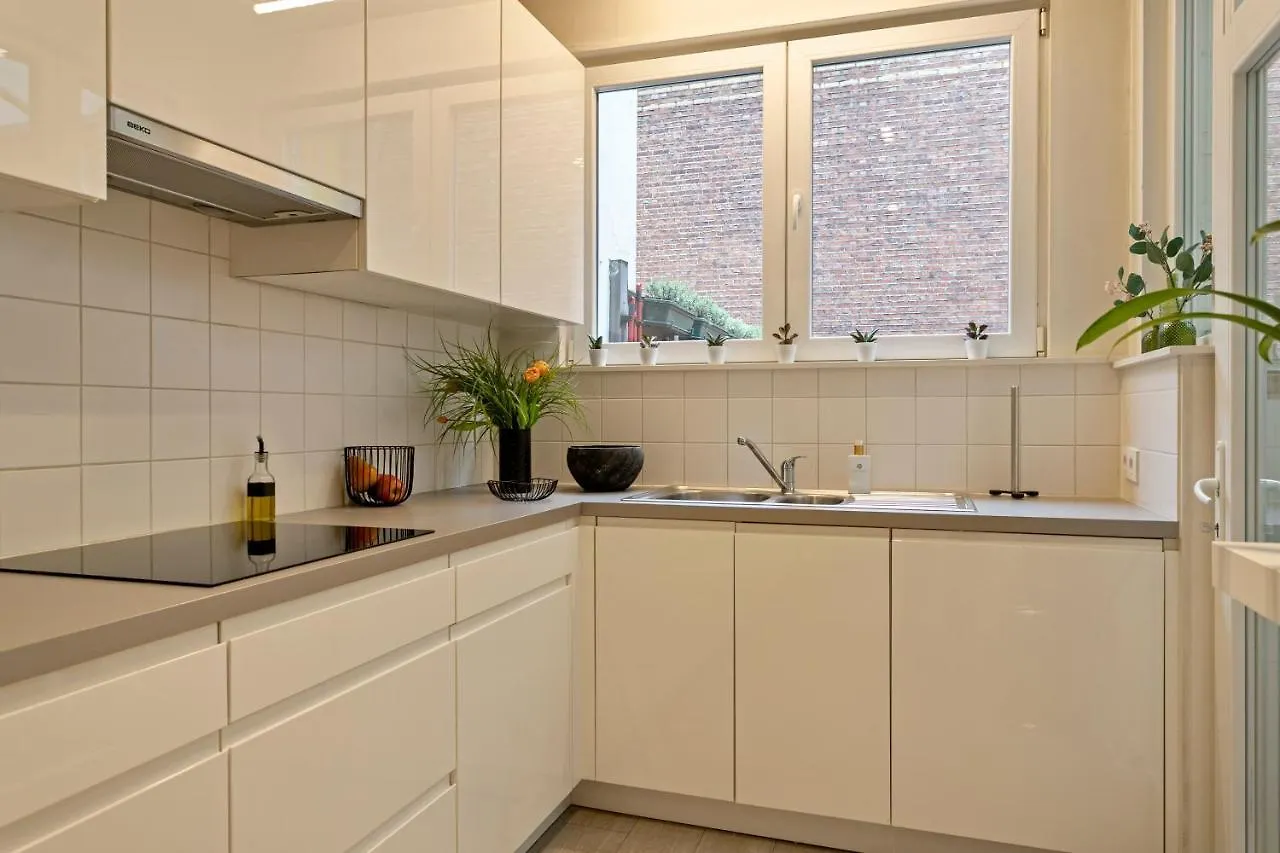 Top Located Cozy Apartments Next To Kmska Antwerp